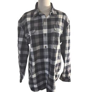Cathartt Men's Black and White Plaid Flannel Shirt